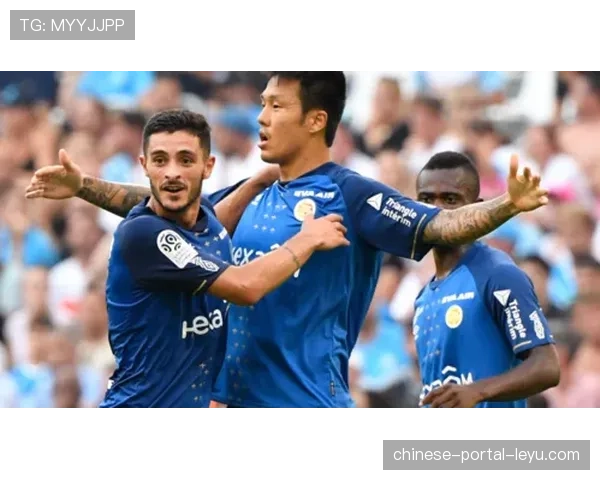 战术镜头：马赛核心孤立无援，兰斯“笼子”防守战术生效瞬间