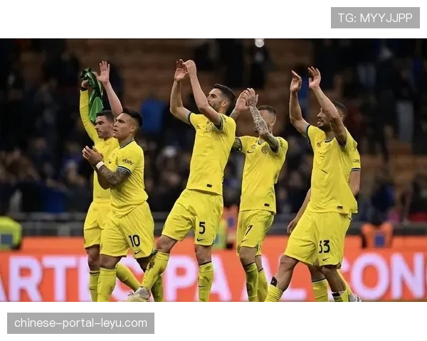 “欧冠主题地铁”在米兰上线,车厢内外绘有国米和米兰的经典瞬间